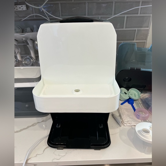 BabyBrezza Bottle Washer Pro: All In One Washer, Sterilizer, Dryer - Picture 9 of 13